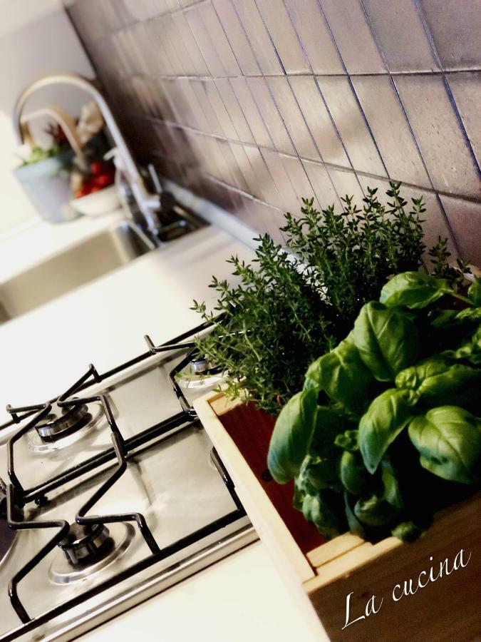 Colourful Living Apartment Monopoli Bagian luar foto