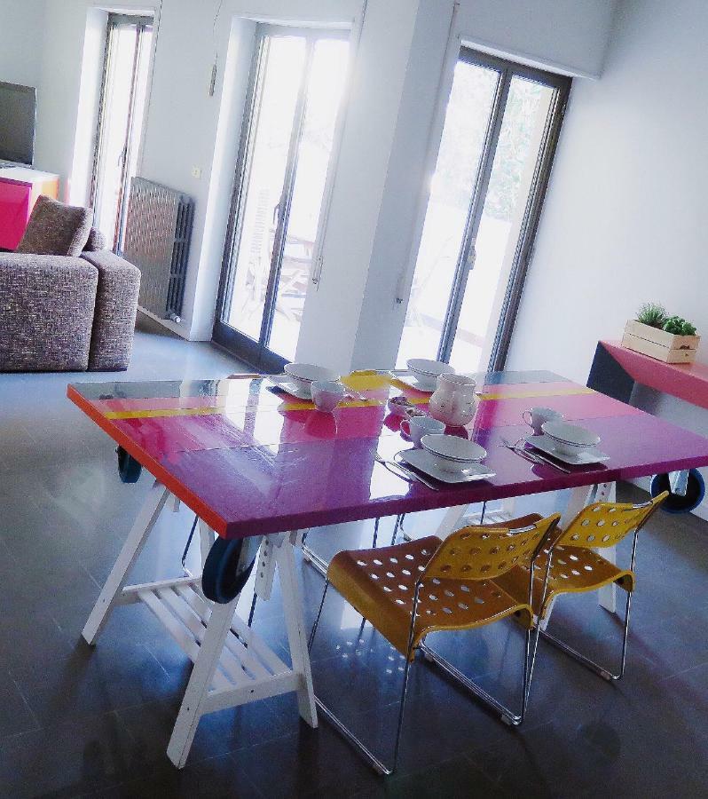 Colourful Living Apartment Monopoli Bagian luar foto